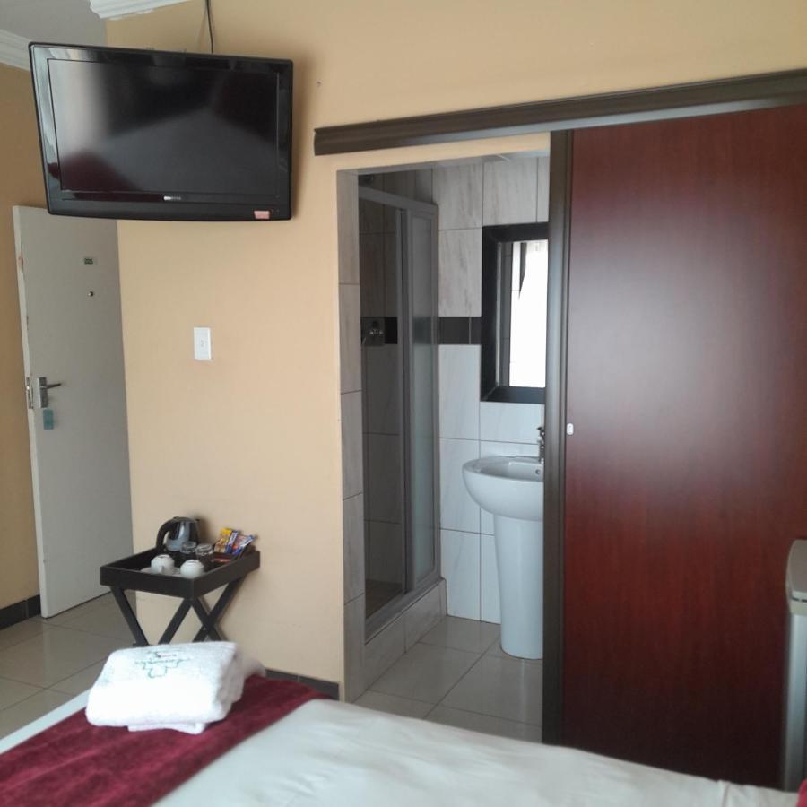 The Shamrock Hotel Полокване Екстер'єр фото
